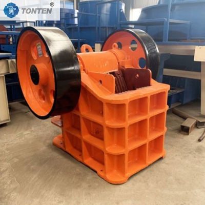 كسارة فكية لسحق الصخور الصلبة، كسارة فكية للمحاجر الخرسانية